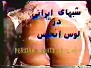 TeamSkeet - სარა მაქმანი პატარა აბაზანაში ExxxtraSmall